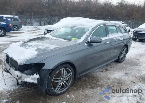 2019 Mercedes-Benz E 450 4Matic z USA, uszkodzony, nr VIN WDDZH6JB9KA682768